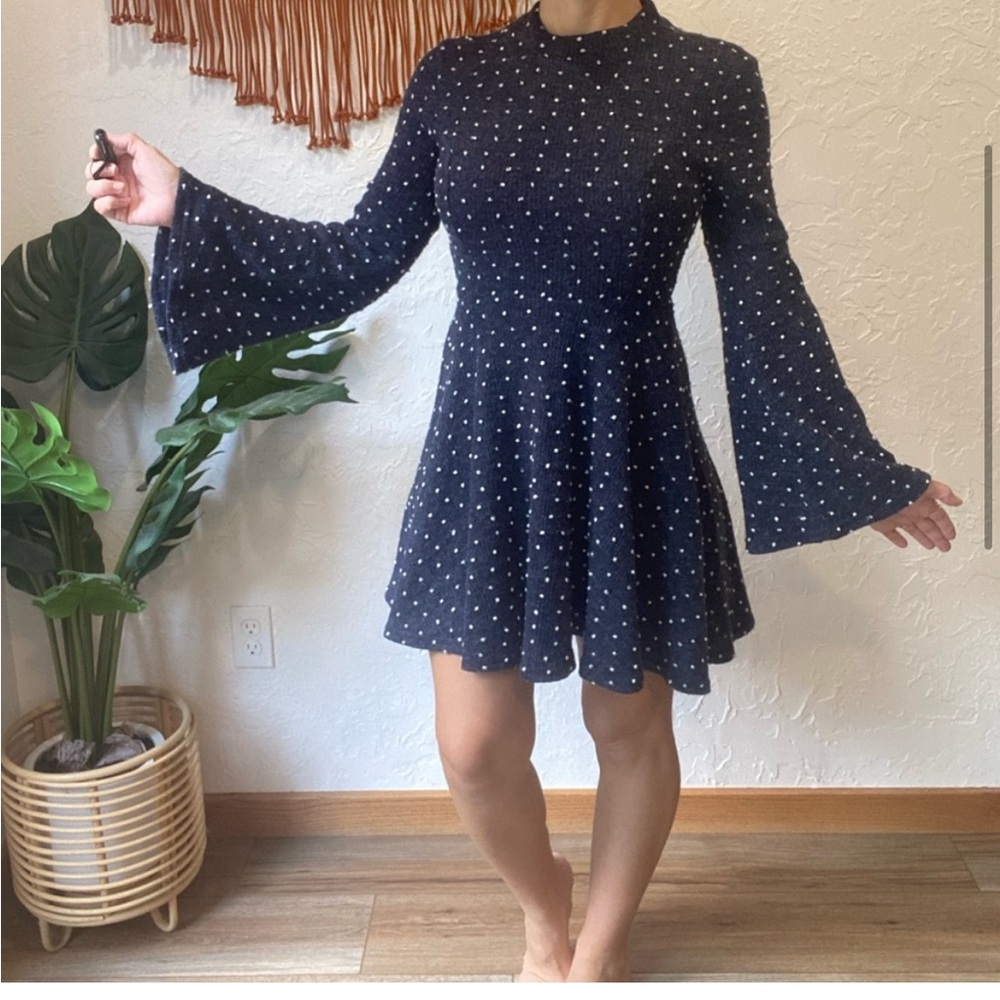 Altar'd State Long Sleeve Mini Dress Textured Knit Blue White Dots Size Medium